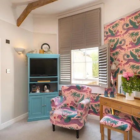 Harington'S Boutique Hotel-3